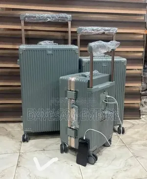 Premium, High-Quality Luxury Travel Boxes