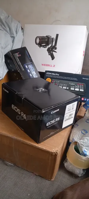 Canon EOS R6 Open Box