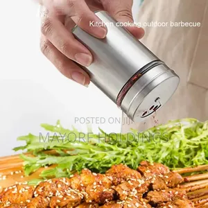 Sait Pepper Container