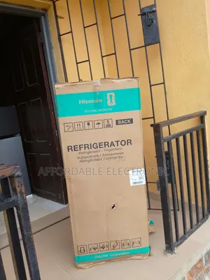 Spacious Led Light Hisense 124l Refrigerator