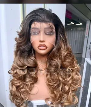 20 Inches Human Hair Blend Wig – Brown Blonde