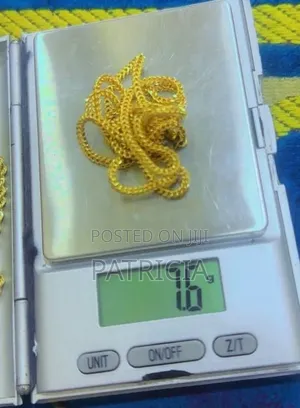 Pure 18 Karat Quality Italian Gold.(750)