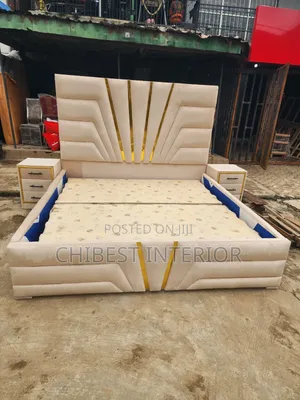 Upholstery Padded 6by6 Bed With Side Drawers