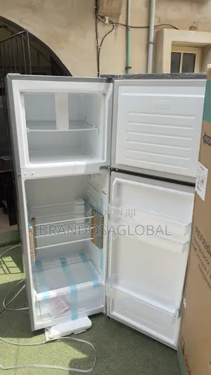 Hisense 306L Refrigerator – Spacious Home Refrigerator With Freezer