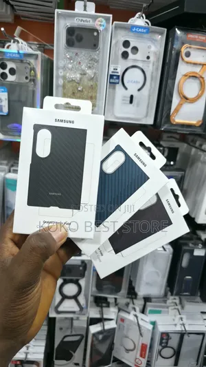 Galaxy Z Fold8
CarbonMagnet Case
