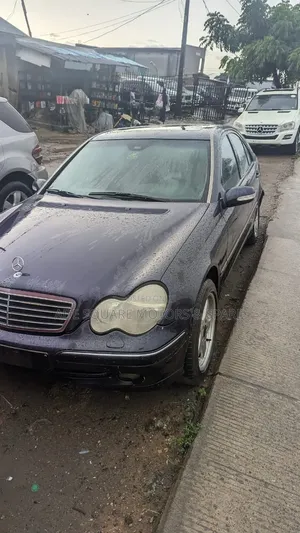 Mercedes-Benz C-Class 2004 Gray