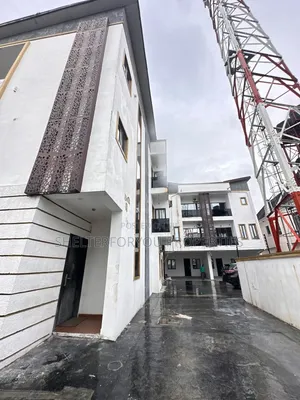 3bdrm Duplex in Lekki Phase 1 for rent
