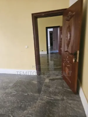 5bdrm Duplex in Kado Jahi Area for rent