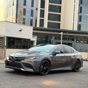 Toyota Camry XSE V6 2023 Gray