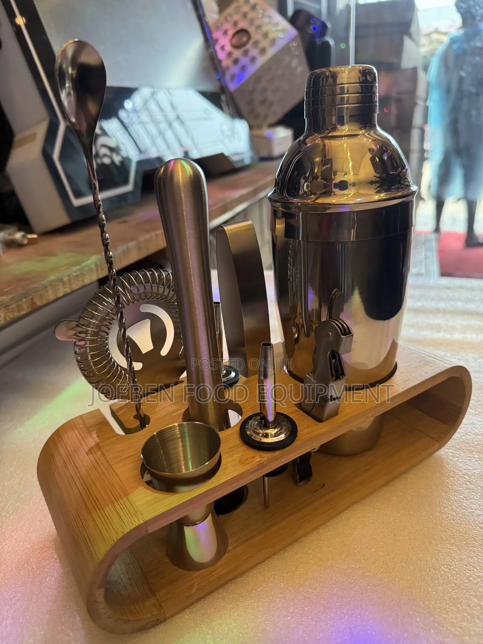 Essential Bar Set Tools