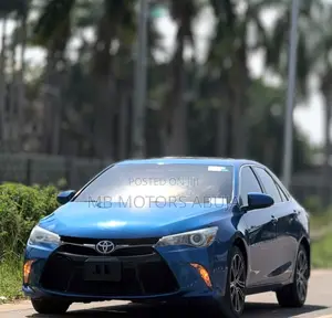 Toyota Camry SE w/Special Edition Pkg (2.5L 4cyl 6A) 2016 Blue