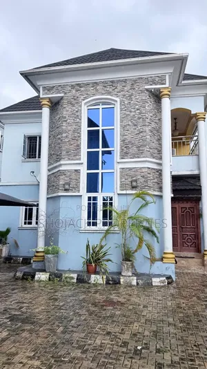 Furnished 4bdrm Duplex in Royal Venue Estate, Trans Amadi for sale