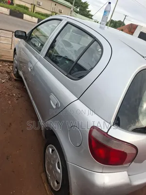 Toyota Yaris 2005 Silver