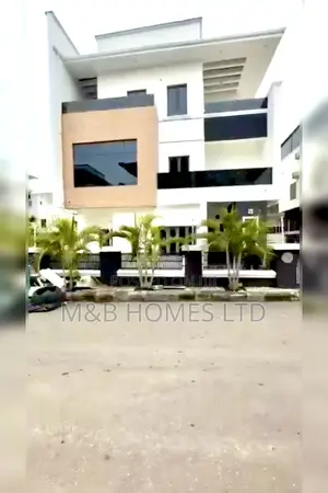 Furnished 5bdrm Duplex in Idu for sale