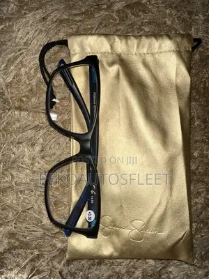 JESSICA SIMPSON +3.50 Magnification Strength. Reading Glasses
