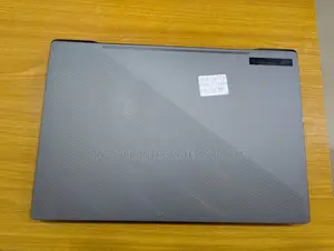 Laptop Asus ROG Zephyrus G15 16GB AMD Ryzen 9 SSD 512GB
