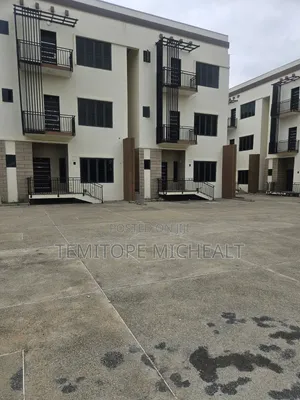 4bdrm Townhouse / Terrace in Kado By Round About for rent
