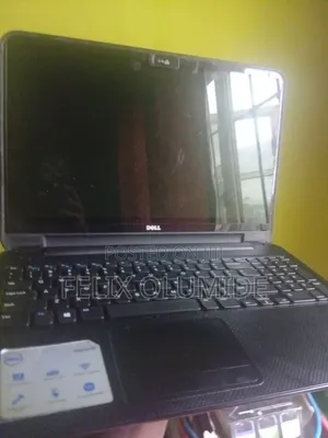 Laptop Dell Inspiron 15 3537 4GB Intel Core i3 HDD 500GB