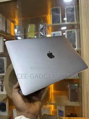 Laptop Apple MacBook Pro 2020 8GB Apple M1 SSD 512GB