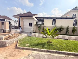 5bdrm Duplex in Asokoro for sale