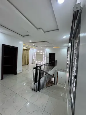 4bdrm Duplex in Lere Adigun Gra, Basorun for rent