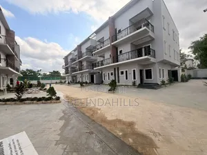 4bdrm Townhouse/Terrace in Zone 3 / Wuse for sale