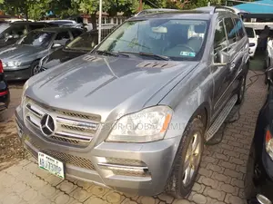 Mercedes-Benz GL-Class 2012 Gray
