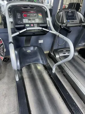 7hp Star Trac Treadmil