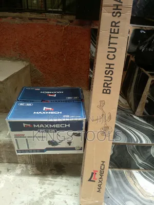 Maxmach Bc-520 Brush Cutter Machine