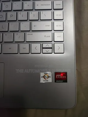 Laptop HP 14S 8GB AMD SSD 256GB