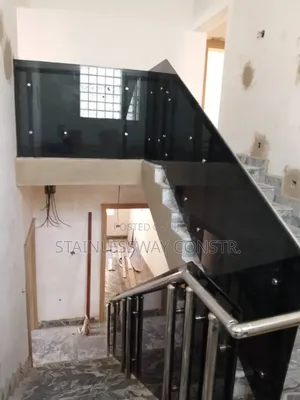 Dark Grey Glass Railing ase