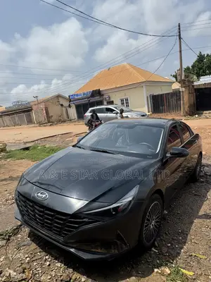 Hyundai Elantra 2023 Black