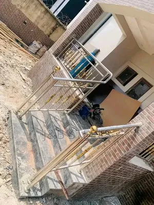 Super Gold Design