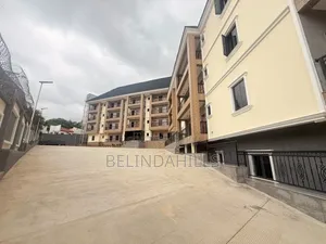5bdrm Townhouse/Terrace in Apo Resettlement for sale