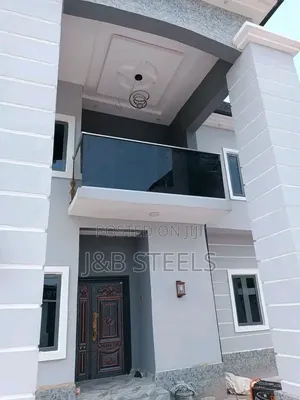 10m Executive Tampered Glass