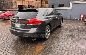 Toyota Venza 2010 Gray