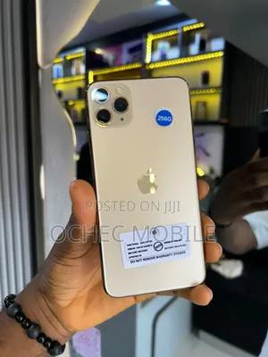 Apple iPhone 11 256 GB Gold