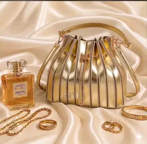 Elegant Women’s Fashion Handbag