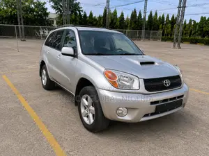 Toyota RAV4 2005 Silver