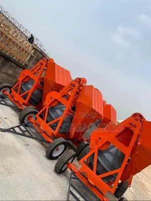 Self Loading Mixer