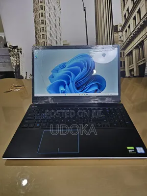Laptop Dell G3 15 3579 16GB Intel Core i5 SSD 512GB
