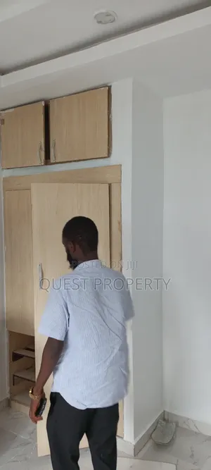 1bdrm Bungalow in Warri for rent
