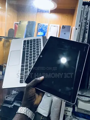 Laptop HP Elite X2 1012 8GB SSD 256GB