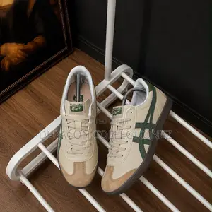 Onitsuka Tiger Mexico 66 With Beige/Green and Black/White