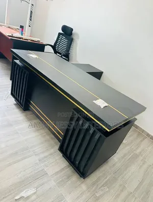 Standard Office Table 1.6 Meter