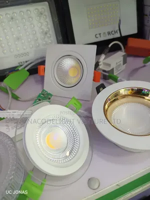 Modern Recessed COB LED Ceiling Spotlight With Gold Trim Glass Ring