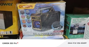 4 Bulb Solar Generator