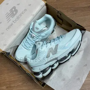New Balance Abzorb 2000 Blue Ice Grey Sneakers