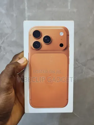 New Apple iPhone 17 Pro Max 256 GB Orange
