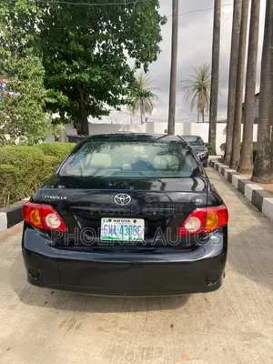 Toyota Corolla LE 4dr Sedan (1.8L 4 cyl 4A) 2009 Gray
